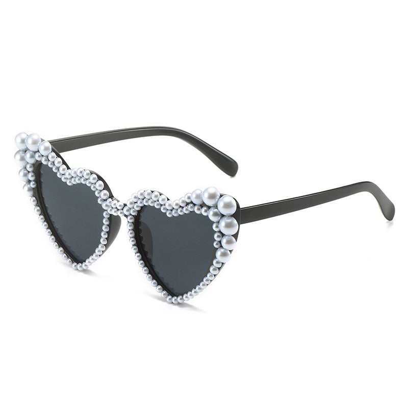 Wholesale PC Large Frame Inlaid with Pearl Heart Women's UV Resistant Sunglasses