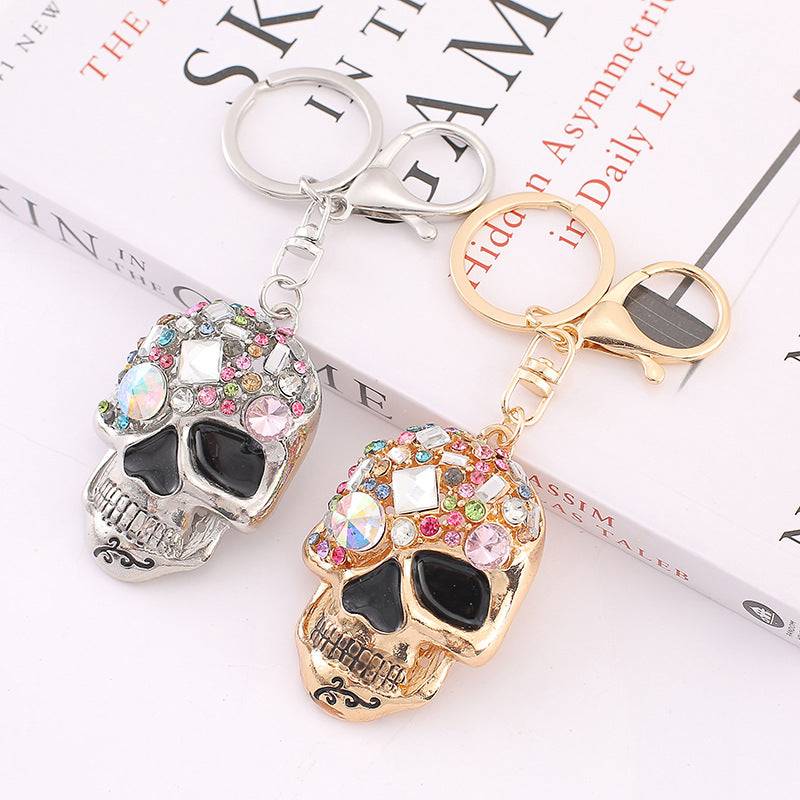Keychain de calavera de diamano de diamante de diamano de color de aleación de aleación de aleación de zinc