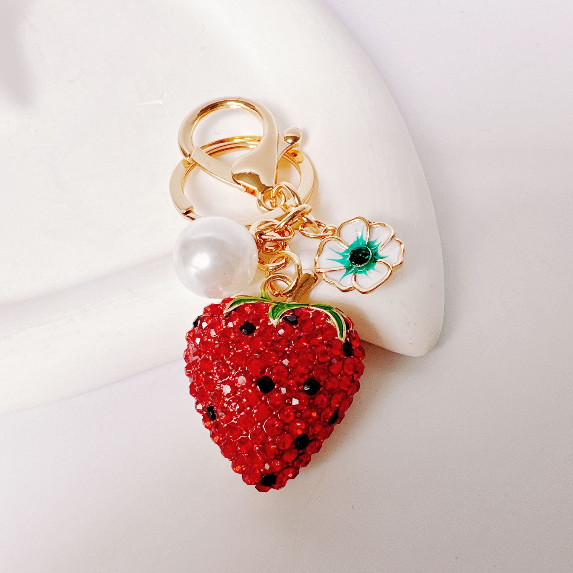 Wholesale Cute Rhinestone Strawberry Pineapple Fruit Alloy Keychain