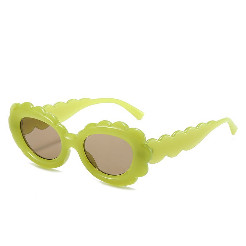 Wholesale Oval Fashion Sunflower Flower Sunglasses