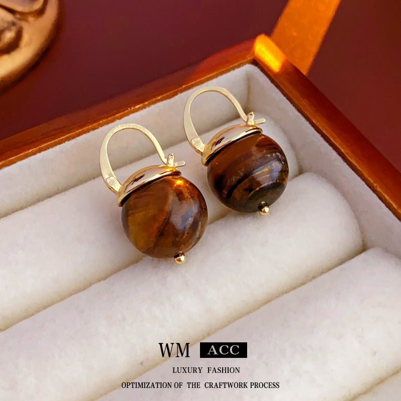 Wholesale Real Gold Electroplating Autumn and Winter Retro Fashion Temperament High-end Round Tiger Eye Stone Earrings