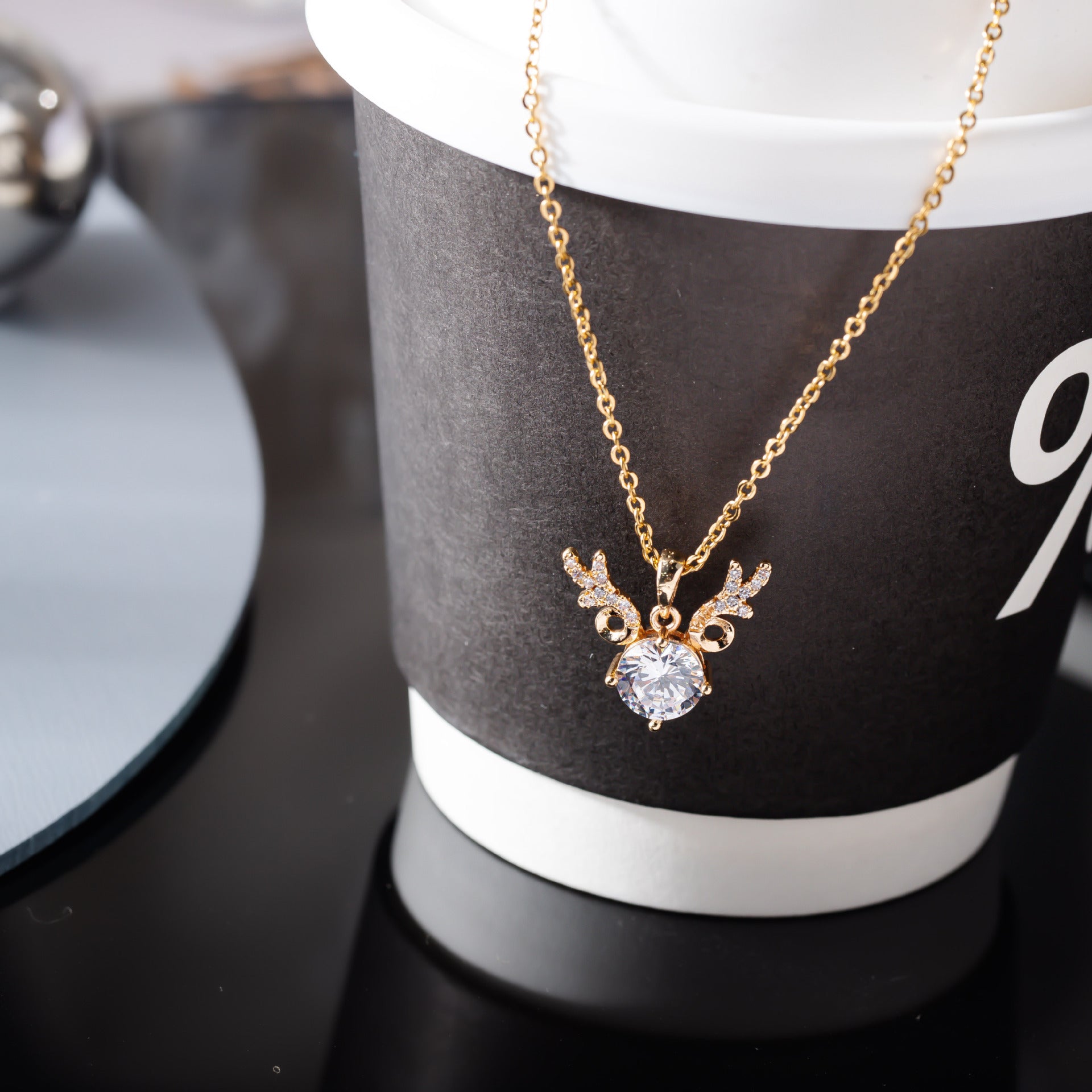 Wholesale Yilu You You micro-inlaid zirconium elk antler copper gold-plated pendant necklace