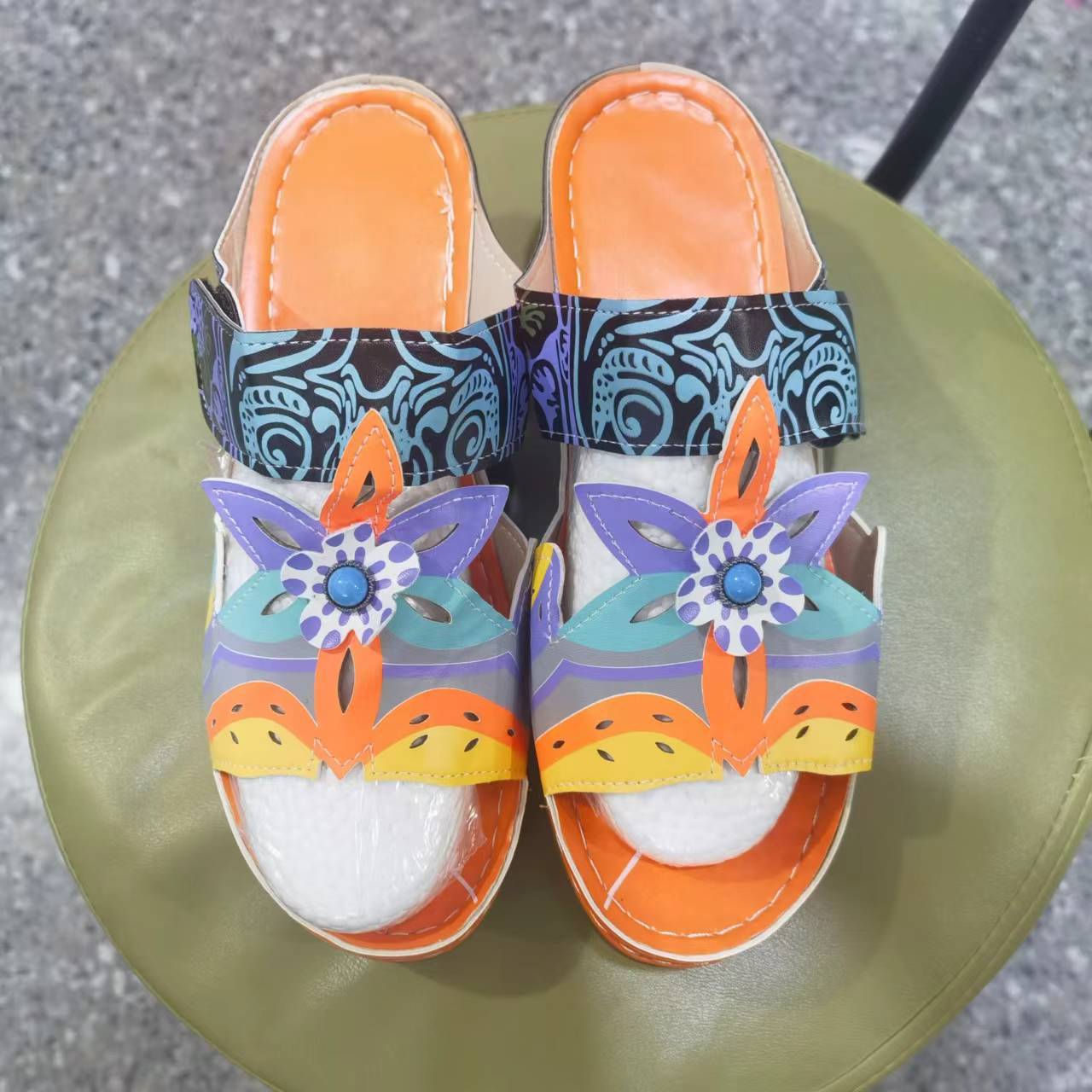 Wholesale Ethnic Style Summer Color Matching Wedge Heel Totem Sandals