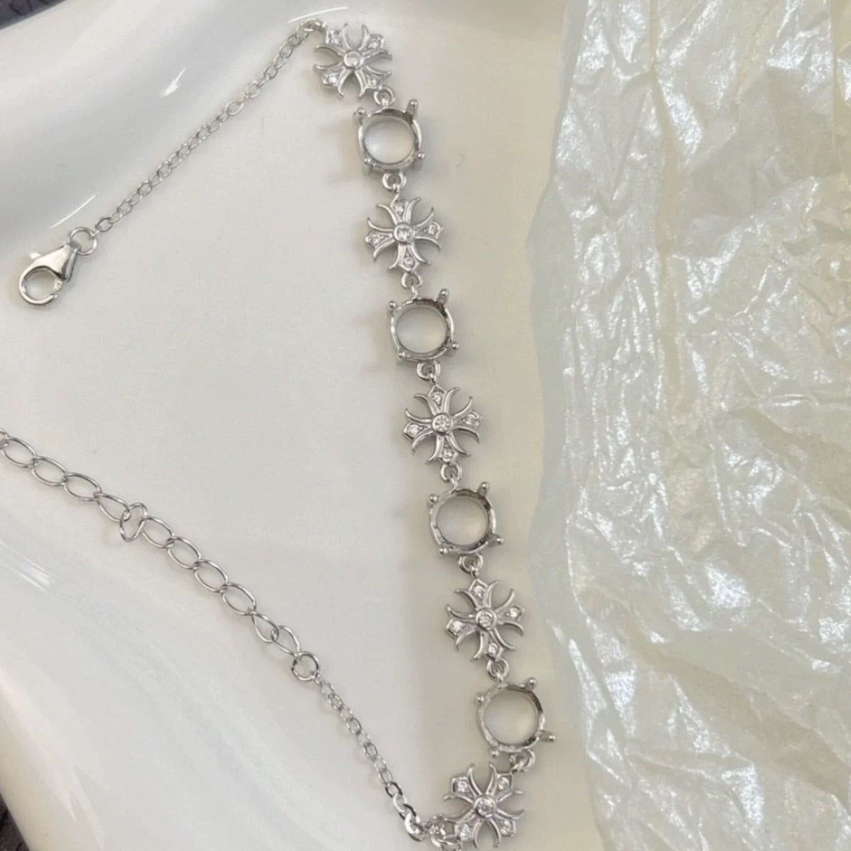 Wholesale Diamond hollow exquisite fantasy cross princess DIY bracelet