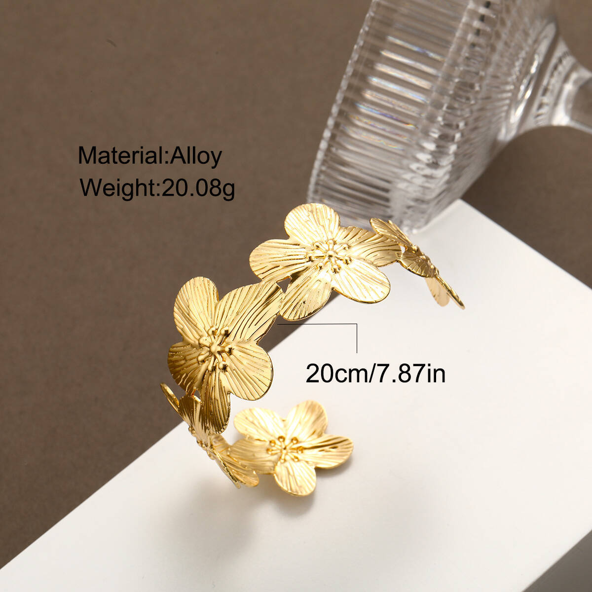 Wholesale Exaggerated creative geometric flower open bracelet
