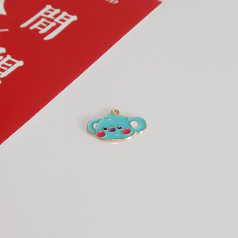 Wholesale cartoon small animal drop oil jewelry pendant