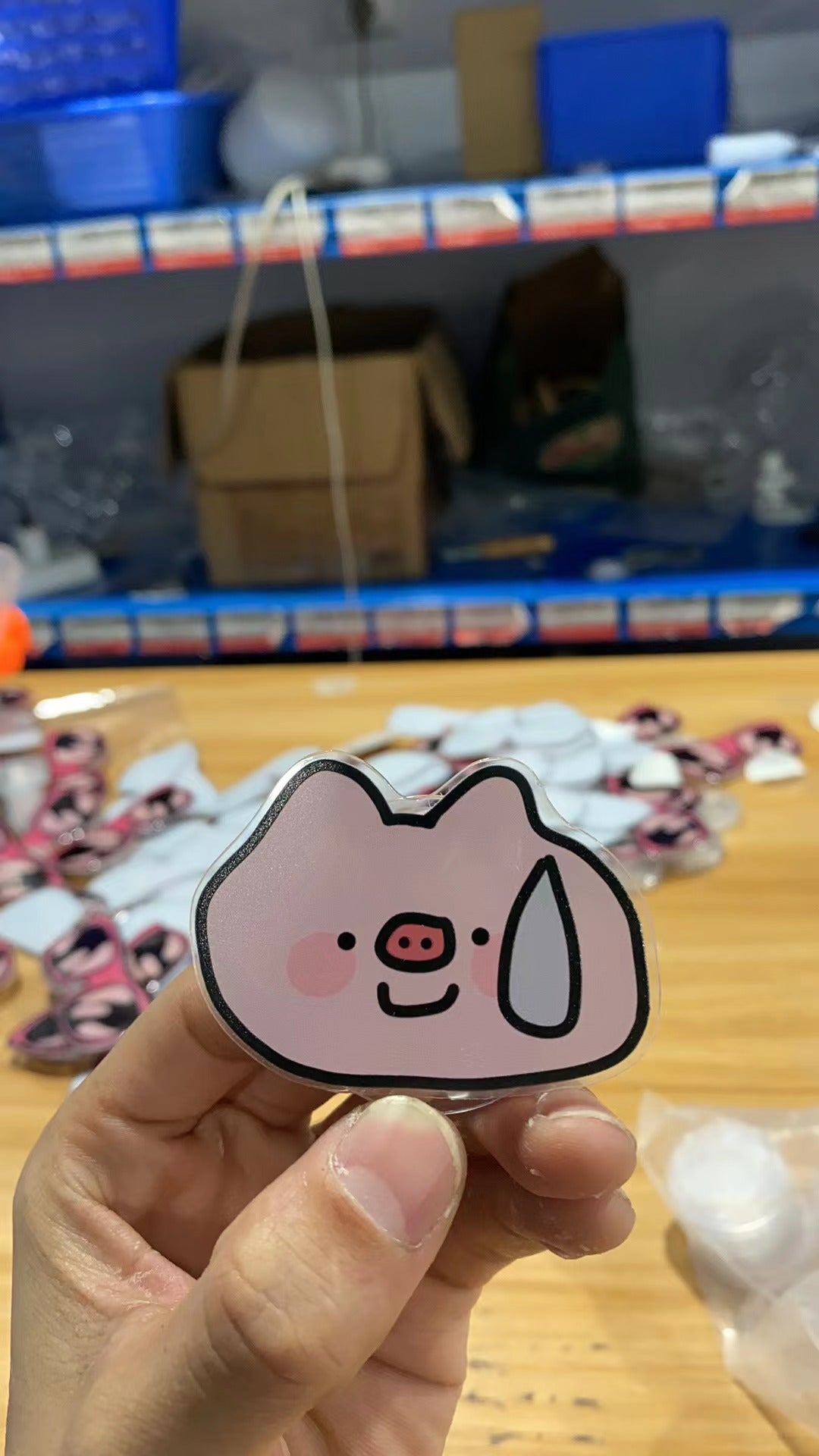 Wholesale Acrylic Phone Airbag Stand Ins Lazy Grip Cushion Adhesive Ring Holder For Phone Case Trendy Fashion Accessory Gift