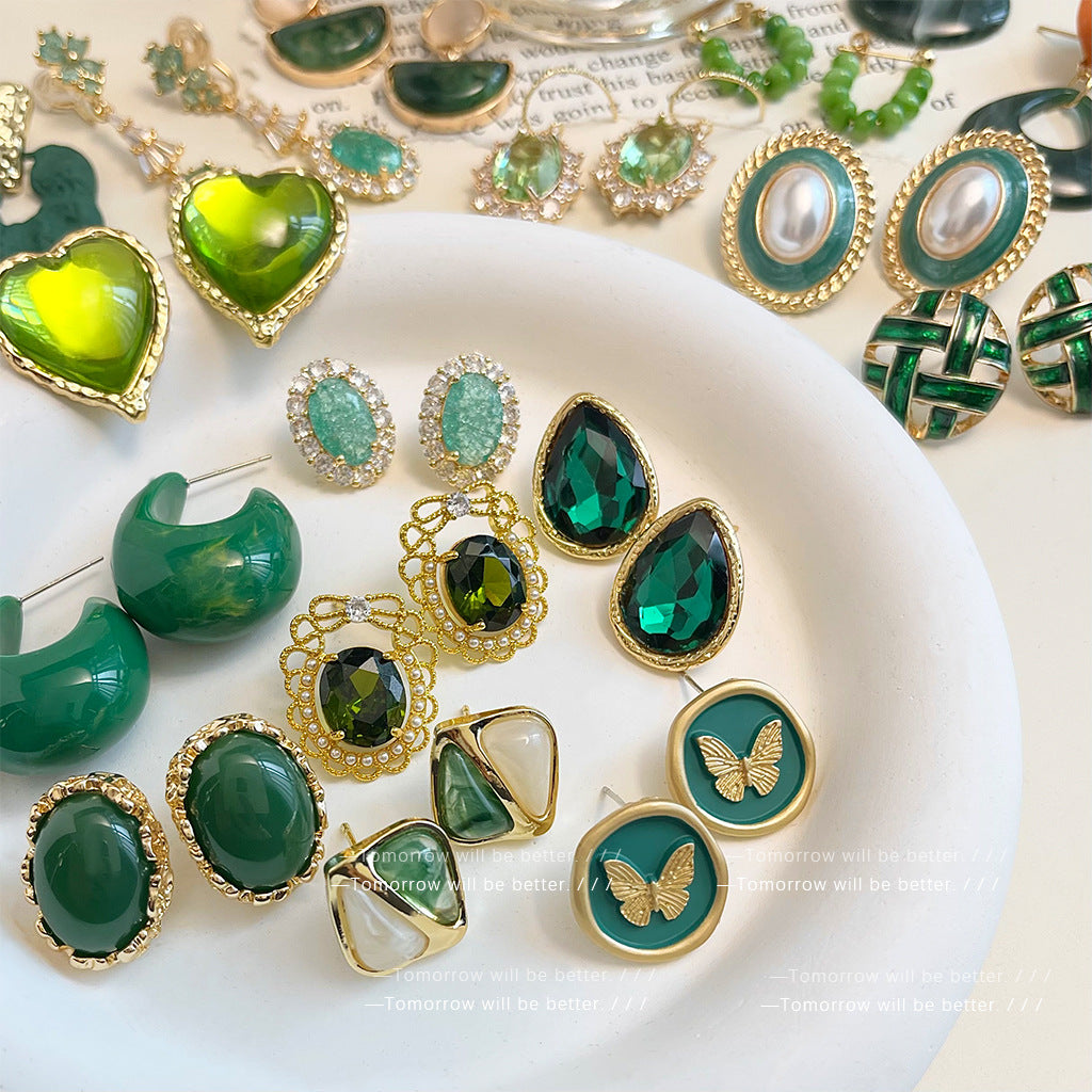 Wholesale Vintage emerald diverse shaped zircon earrings