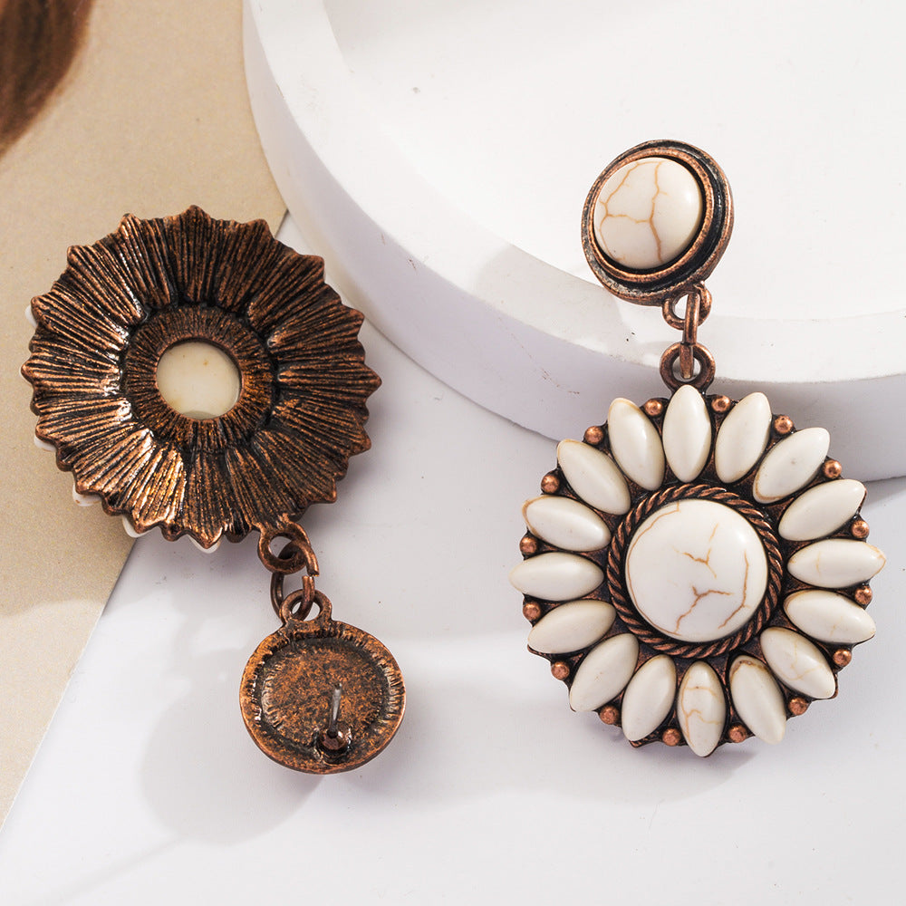 Wholesale Exaggerated turquoise retro heart earrings