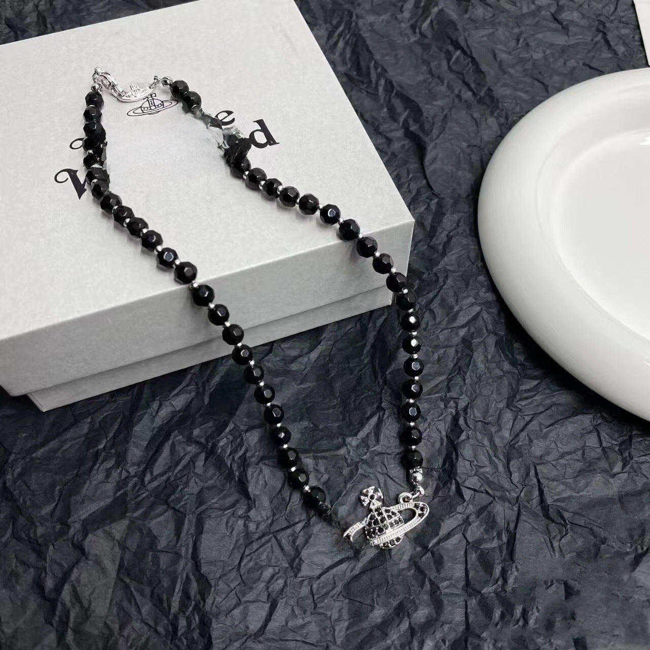 Wholesale Crystal Black Pearl Necklace Vintage Clavicle Chain