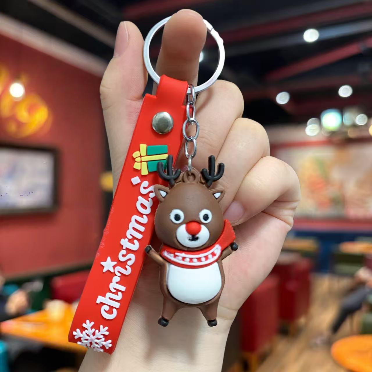 Wholesale Christmas keychain  gift pendant  Keychains