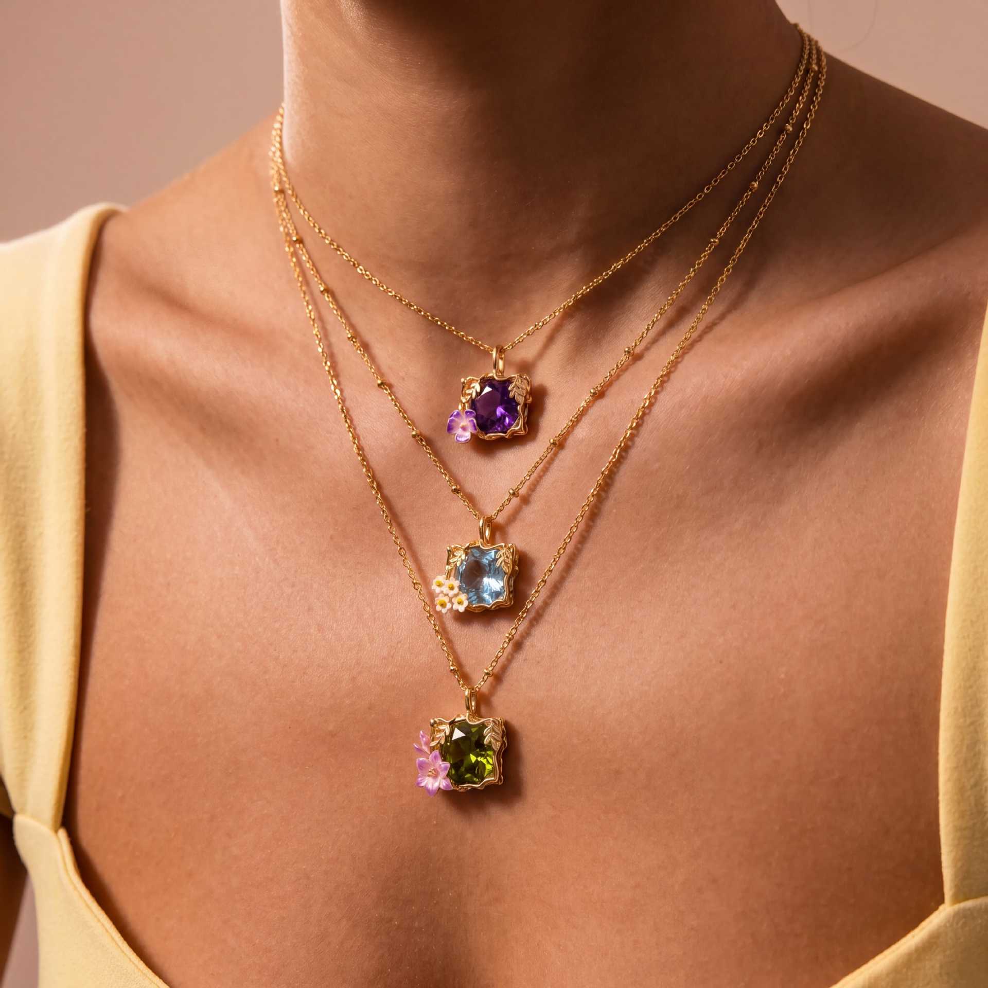 Wholesale Stainless Steel Vintage Floral Enamel Pendant Necklace Casual Jewelry Gift