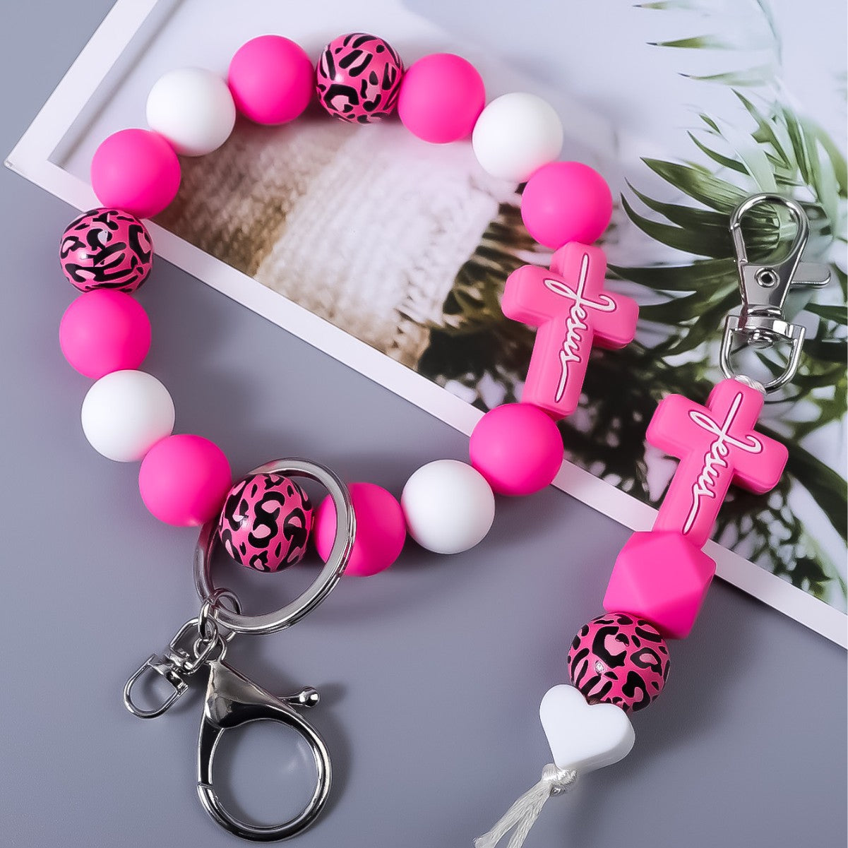 Wholesale Cross Silicone Leopard Print Wooden Bead Keychain