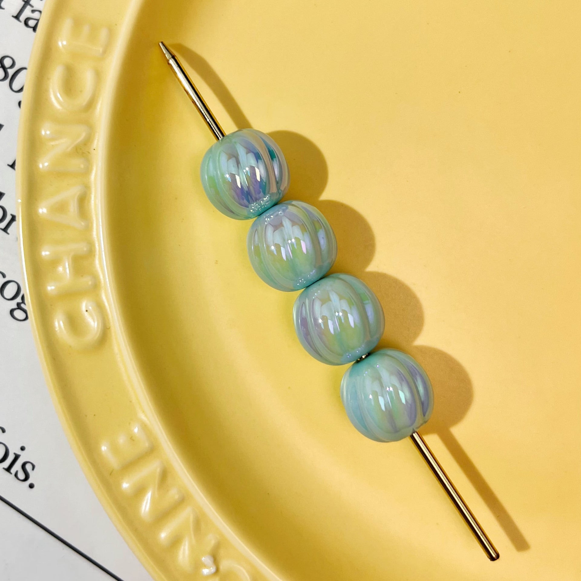 Wholesale 10pcs 14mm Asymmetrical Resin Pumpkin Beads