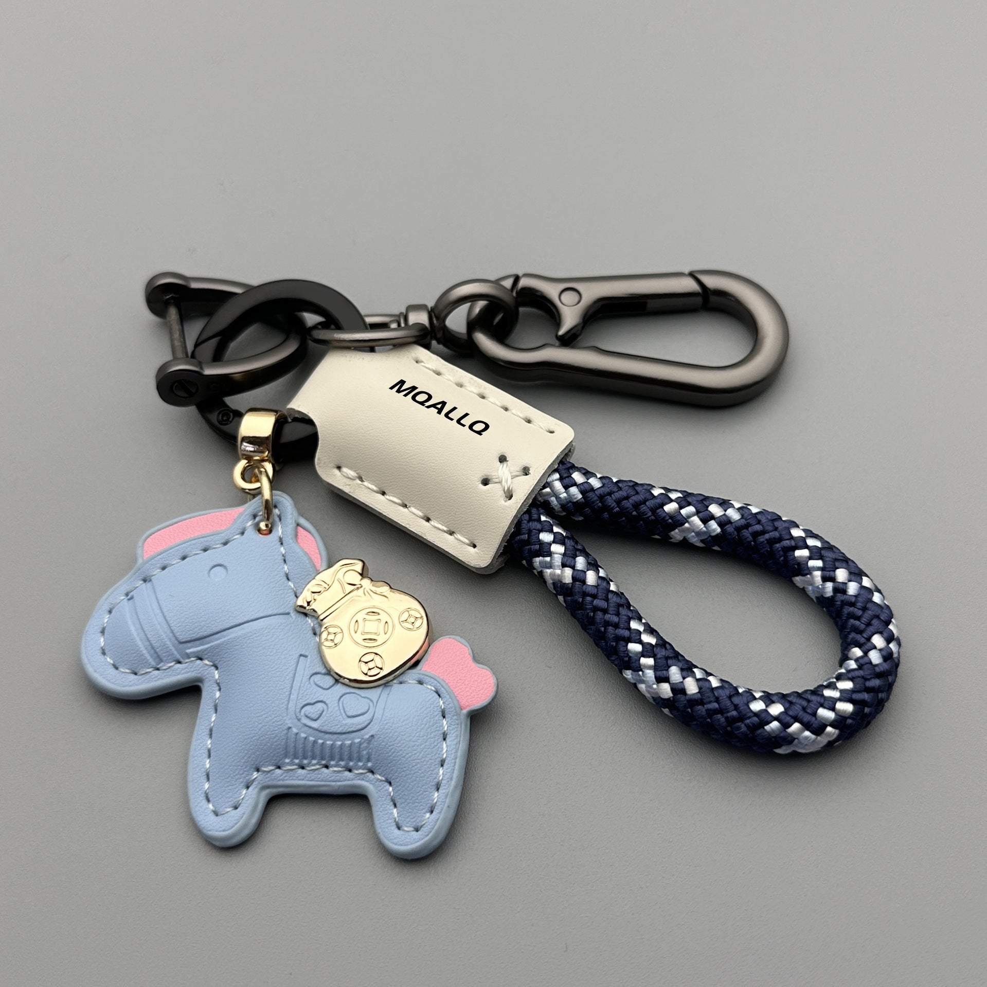 Wholesale Immediately get rich handmade cow leather car keychain pendant