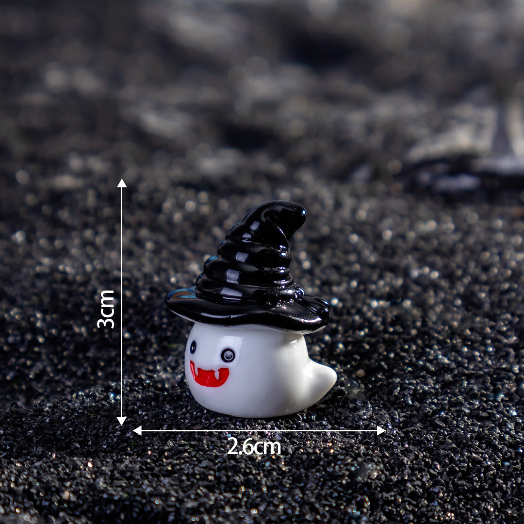 Wholesale Horror  Glow-in-the-Dark Resin Ornament Decorative Accent for DIY Jewelry or Gift Resale