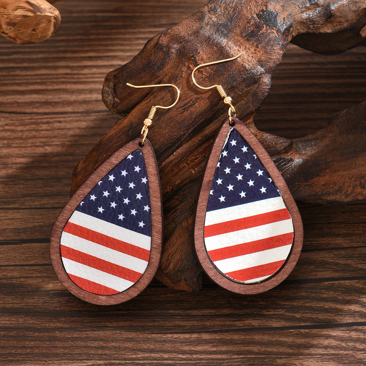 Wholesale Leather Litchi Grain Wood Frame American Flag Independence Day Earrings