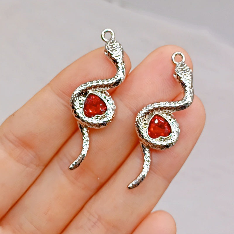 Wholesale Gothic Heart Cross Sword Pendant