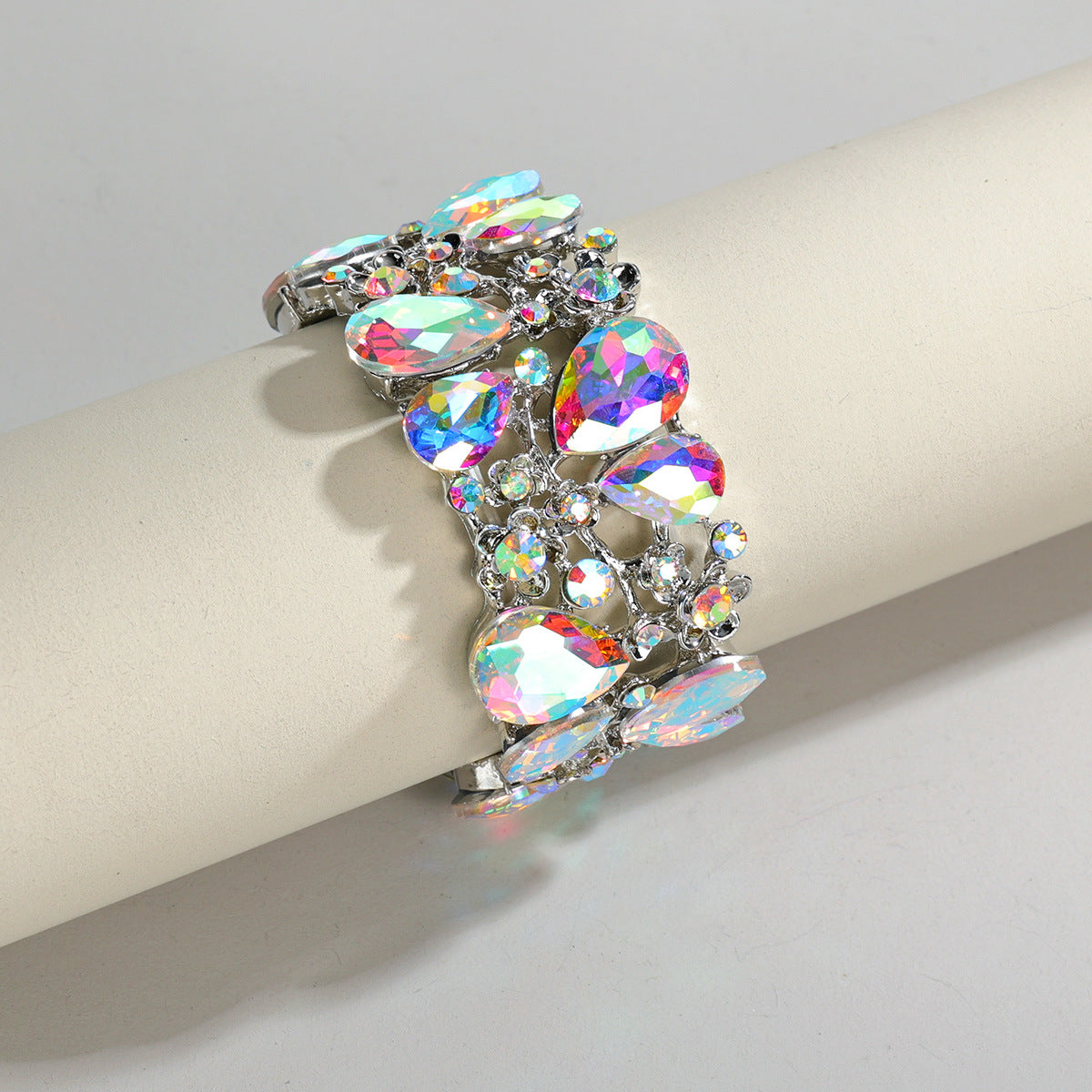 Wholesale Alloy Electroplated Elastic Bracelet AB Color Rhinestone European American Style Women S Fashion Jewelry Accessory