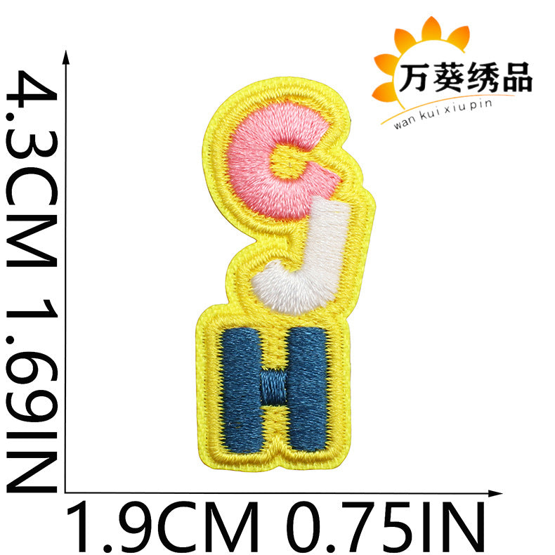 Wholesale Cute Heart Fruit Embroidered Patches Small Polyester Thread Sew On Clothing Appliques DIY Bag Charm Gift Accessory