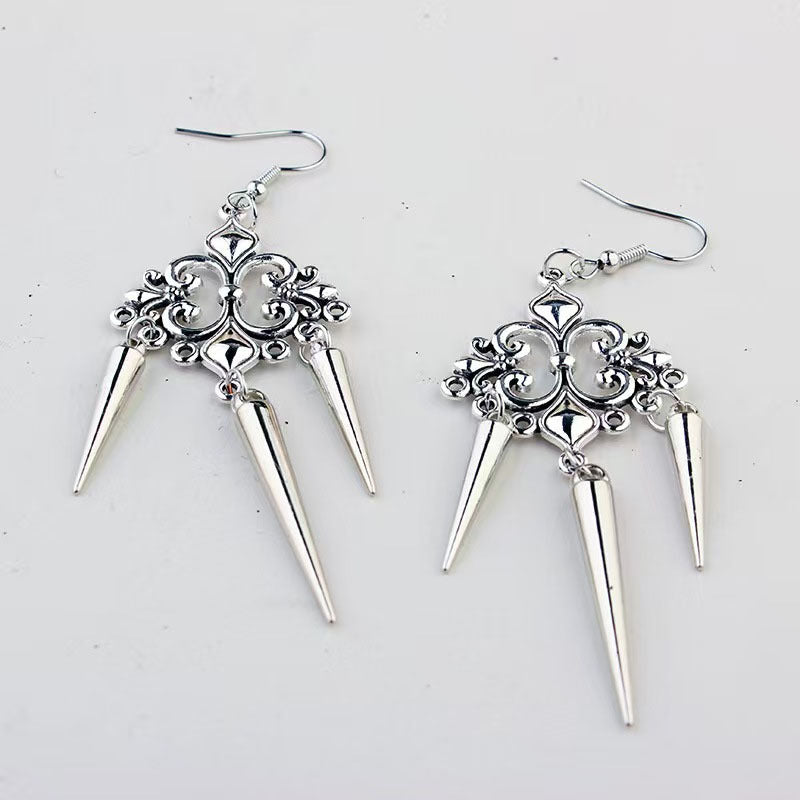 Wholesale Gothic Vintage Pointed Cone Rivet Earrings