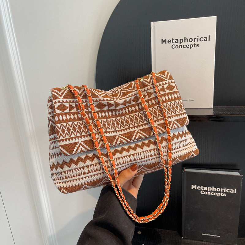 Wholesale Fabric Retro Ethnic Style Chain Bags