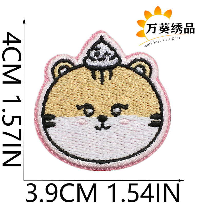 Wholesale Cute Heart Fruit Embroidered Patches Small Polyester Thread Sew On Clothing Appliques DIY Bag Charm Gift Accessory