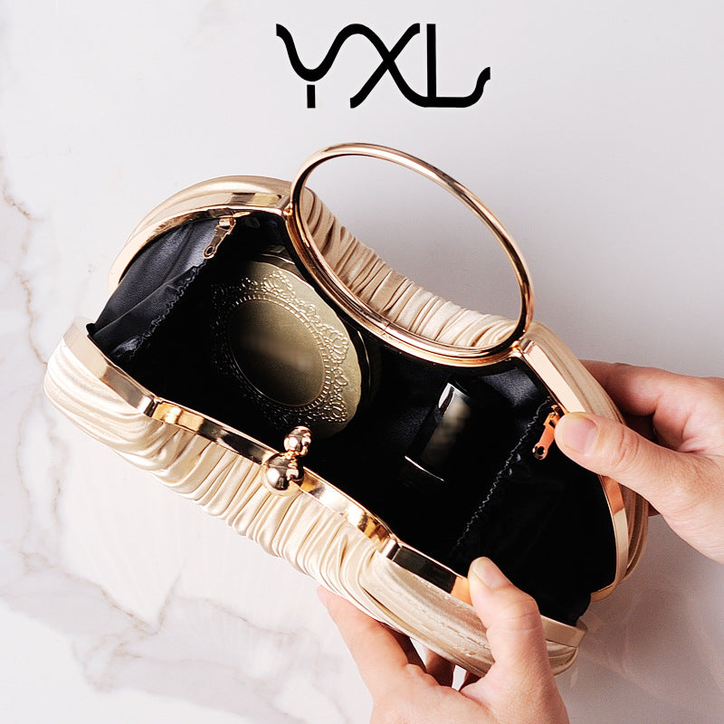 Wholesale Fashion Apricot Pleated Temperament Circular Clutch Handbag