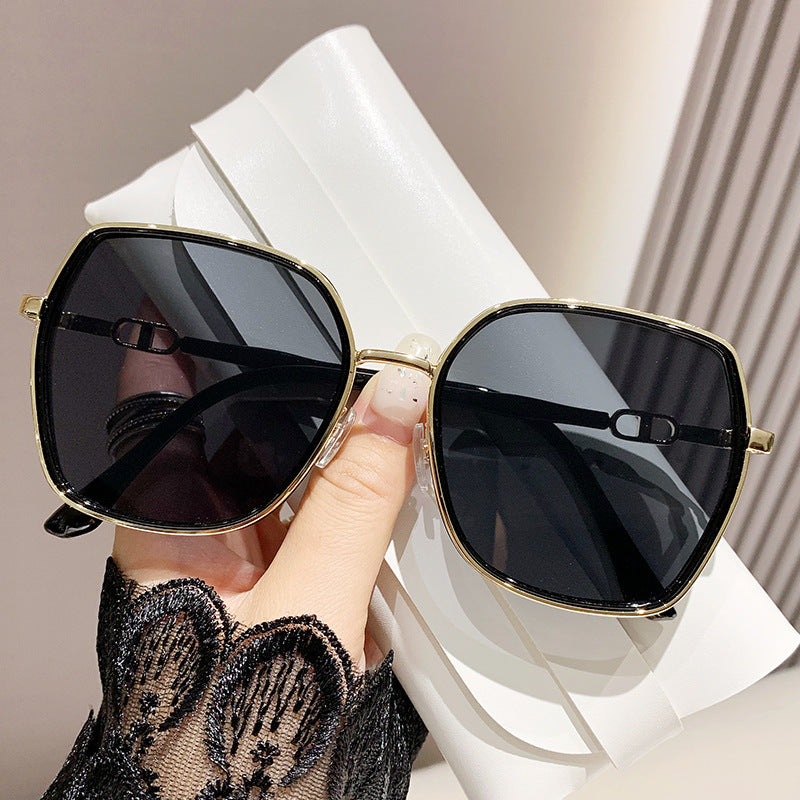 Wholesale Women's UV protection large frame sunglasses