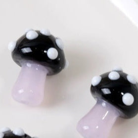 Wholesale Mushroom lamp crafted colored glass contrasting cute loose beads