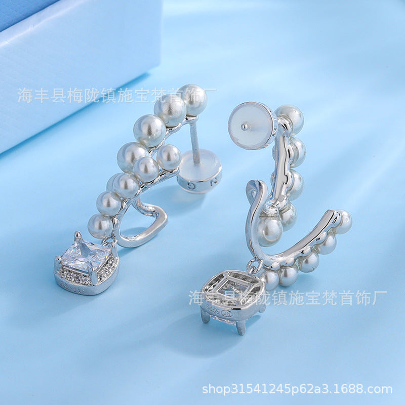 Wholesale  Cube Sweet Dream Light Luxury  Copper Earrings