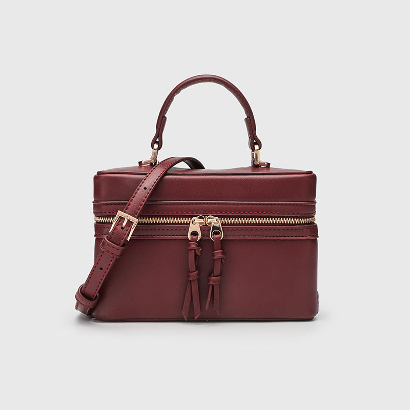 Wholesale Portable cosmetic bag, shoulder and crossbody handbag