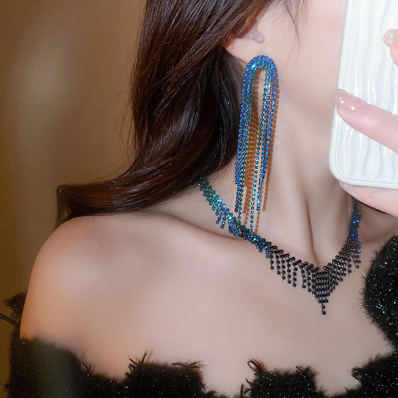 Wholesale Rhinestone U-shaped Diamond Exaggerated Tassel Earrings