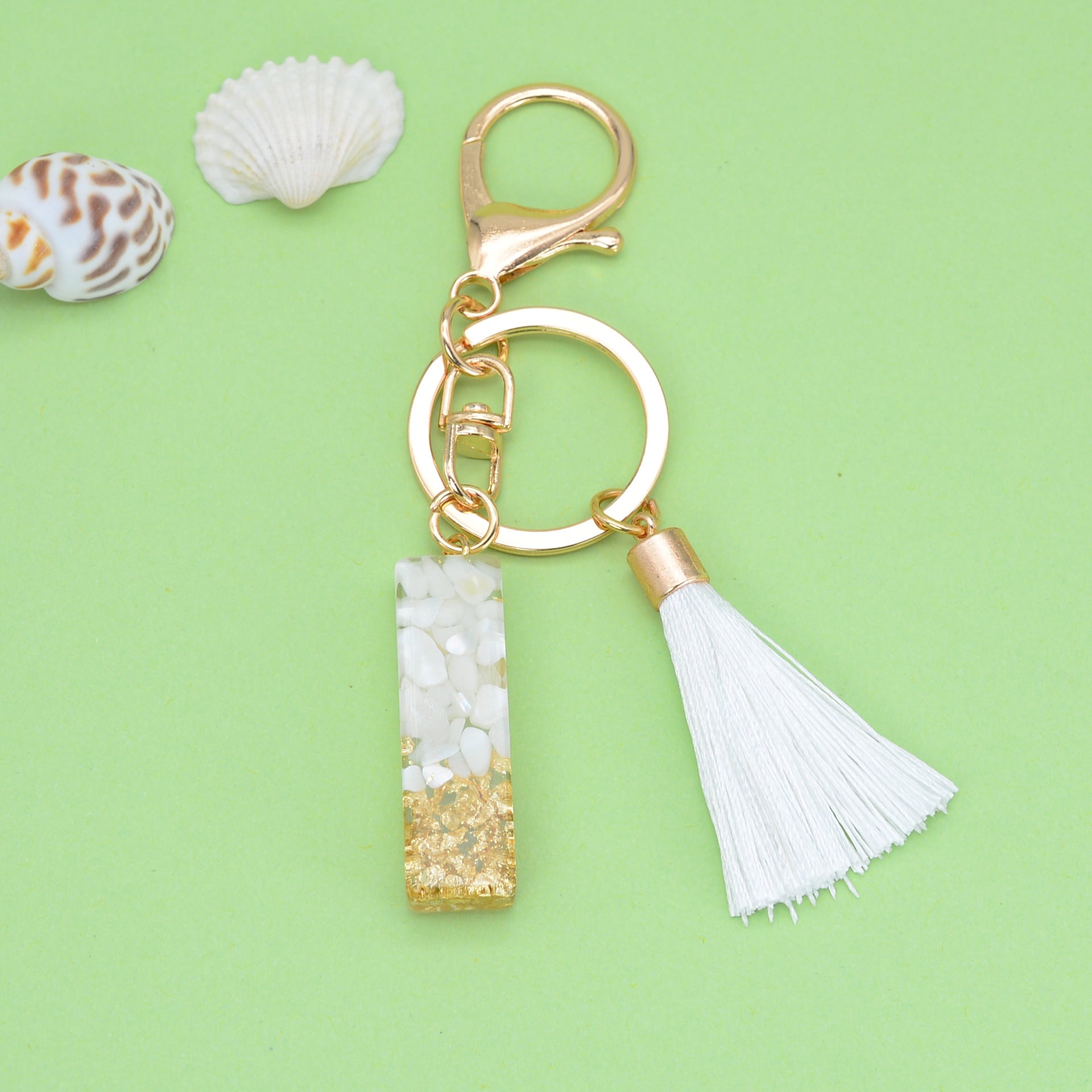 Wholesale White Tassel 26 Letter Crystal Resin Keychain