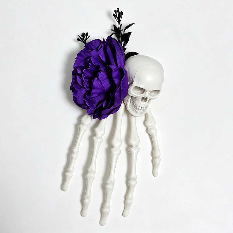 Wholesale  Skull Witch Hand Hair Claw Clips Gothic Fashion Accessory For Gift And Resale