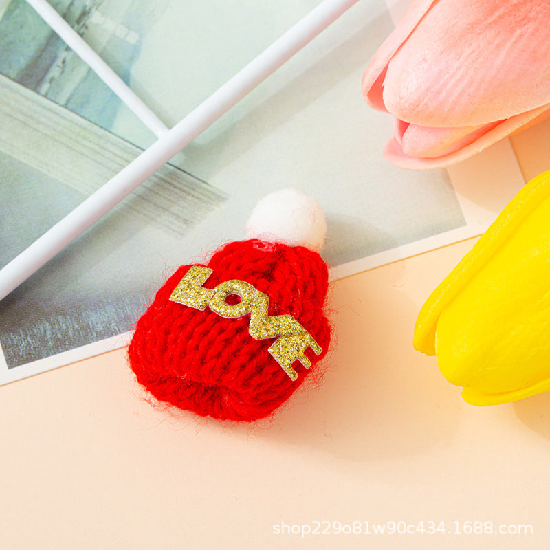 Wholesale Christmas DIY Wool Mini Knitted Finger Hat Doll Accessories