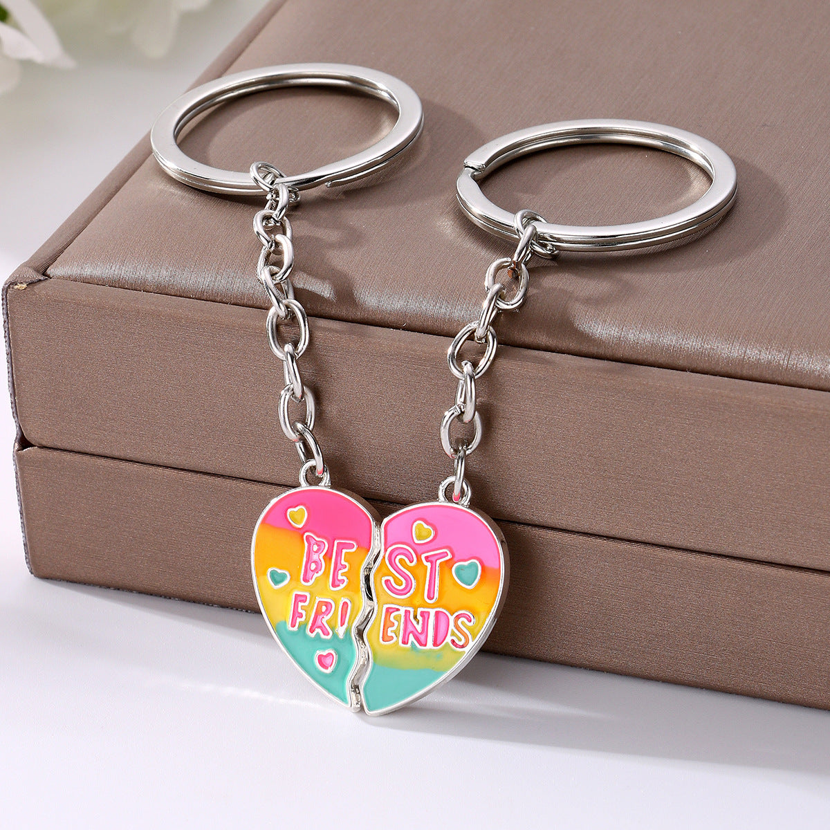 Wholesale Creative Alloy Oil Drop Magnetic Heart Shape Keychain