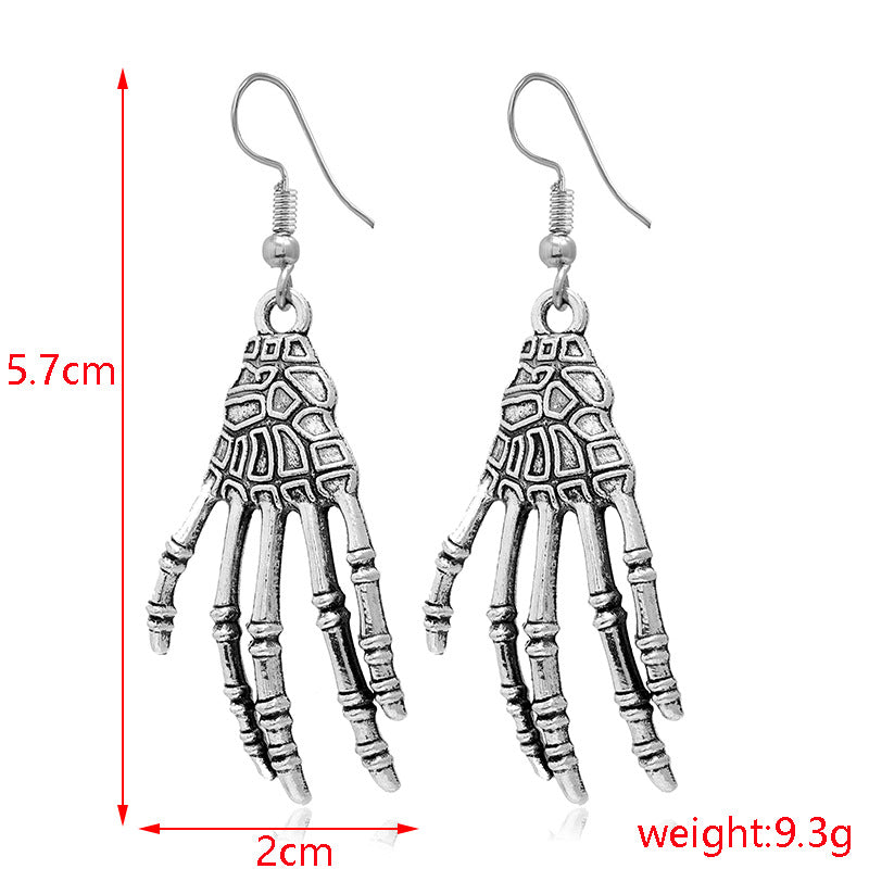 Wholesale Halloween Funny Personality Skull Spider Dripping Oil Earrings