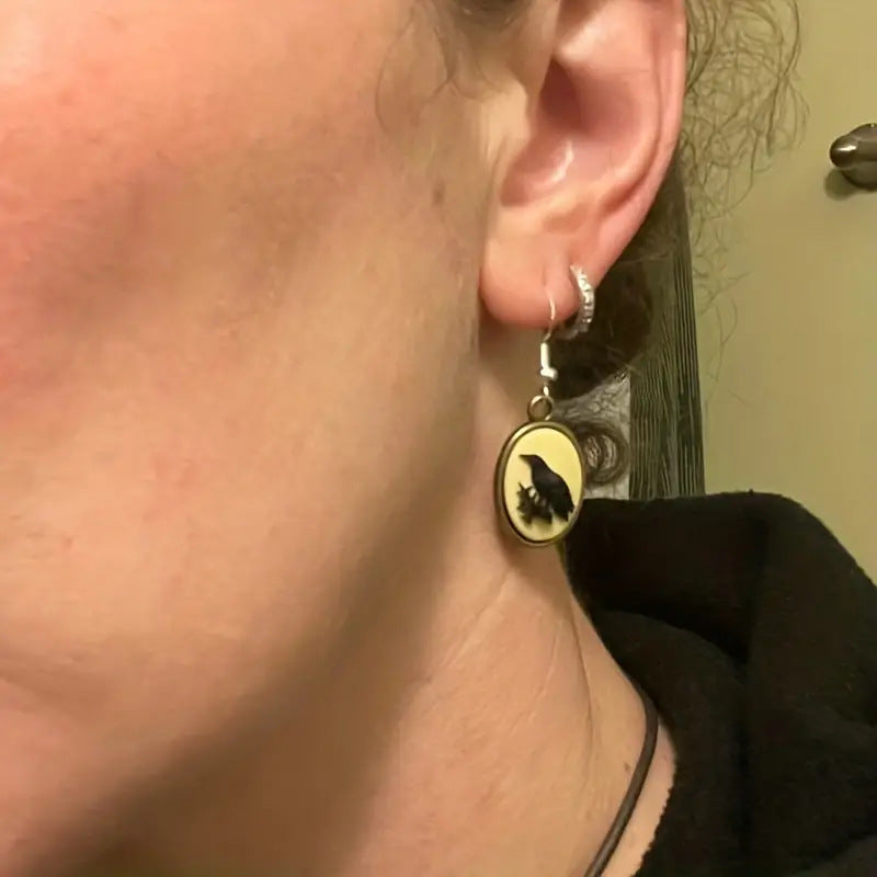 Wholesale Vintage Oval Three-dimensional Crow Earrings