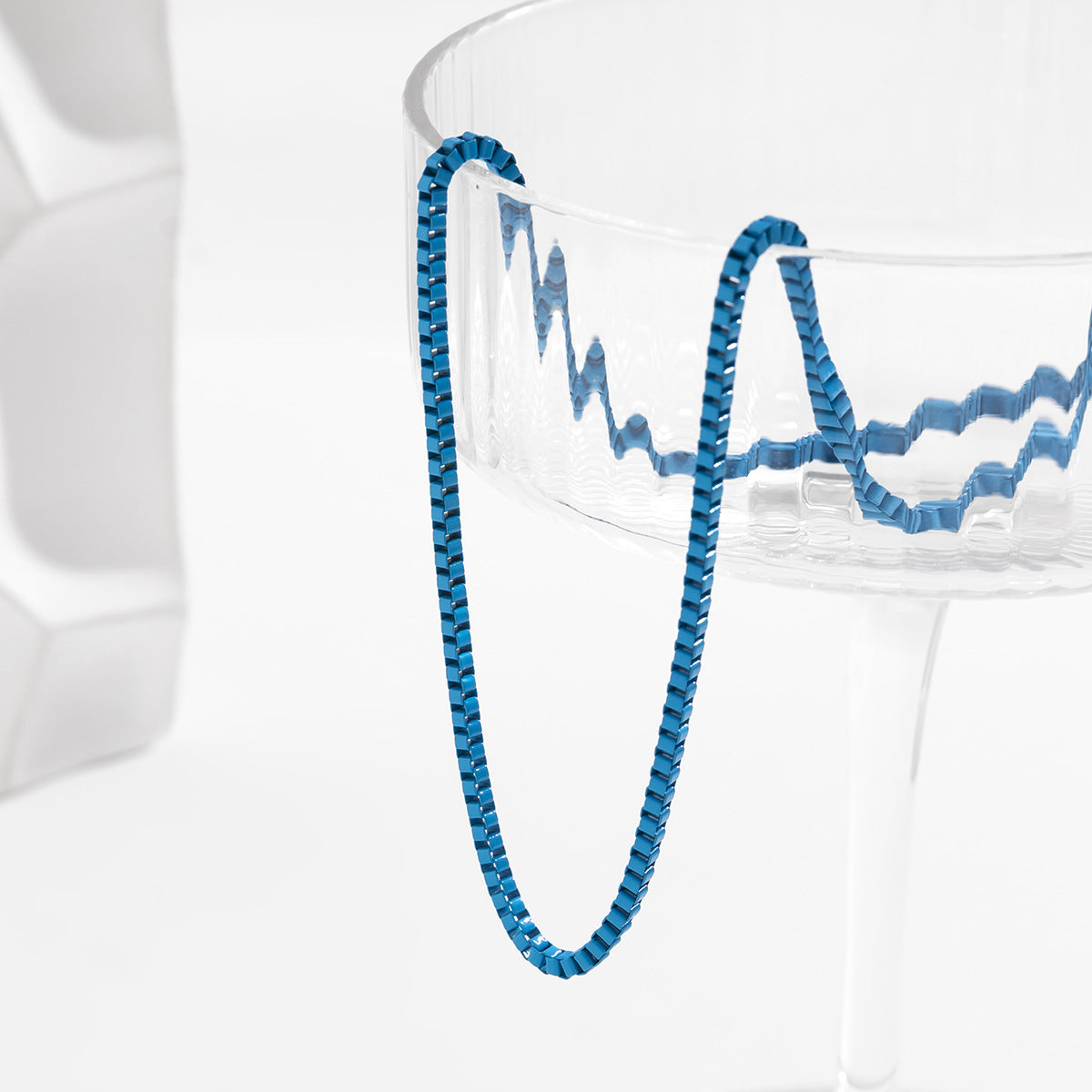 Wholesale Hollow Single Layer Color Spray Painted Large Box Chain Bracelet Necklaces Set