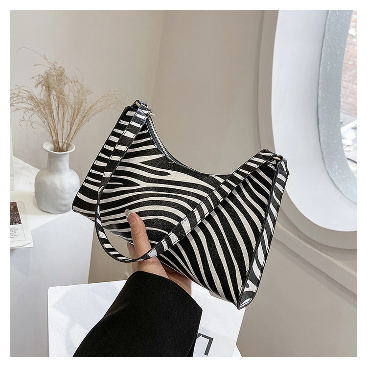 Wholesale Contrasting Print Shoulder Bag