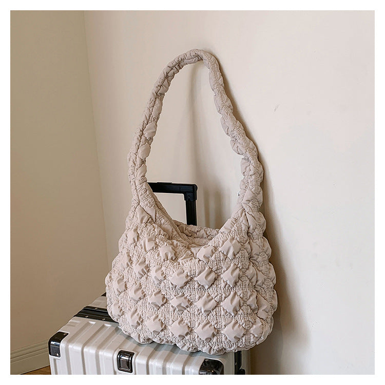 Wholesale Autumn and Winter Nylon Pleated Cloud Large Capacity Single Shoulder Crossbody Bags