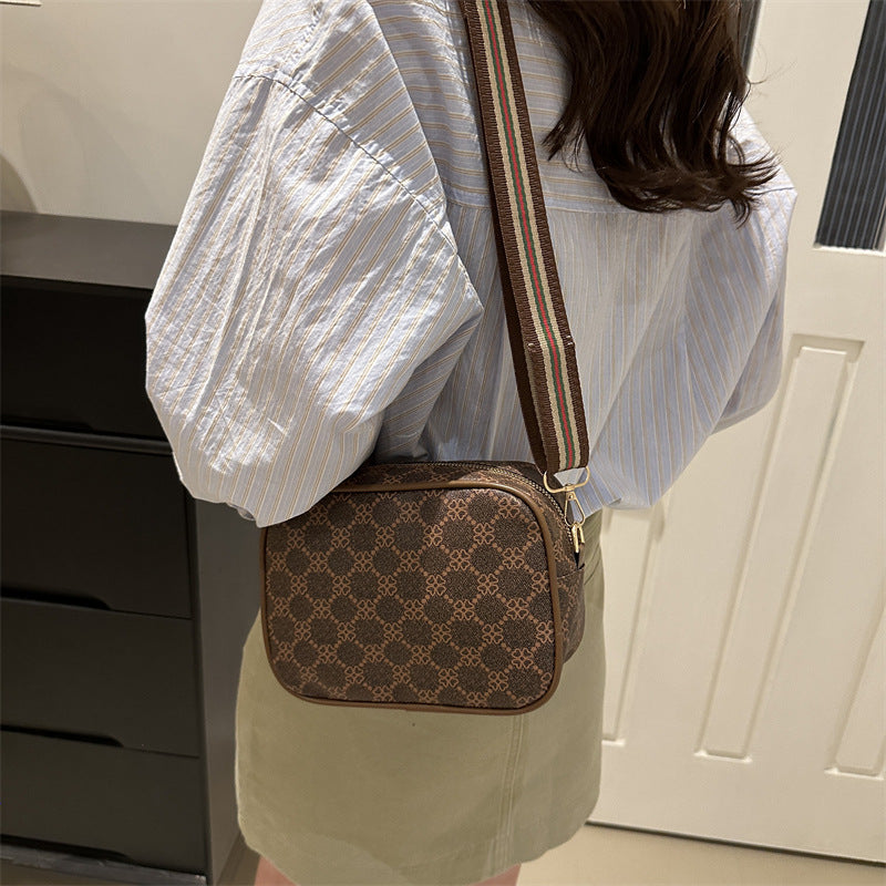 Wholesale Trendy Simple Casual Crossbody Shoulder Bag