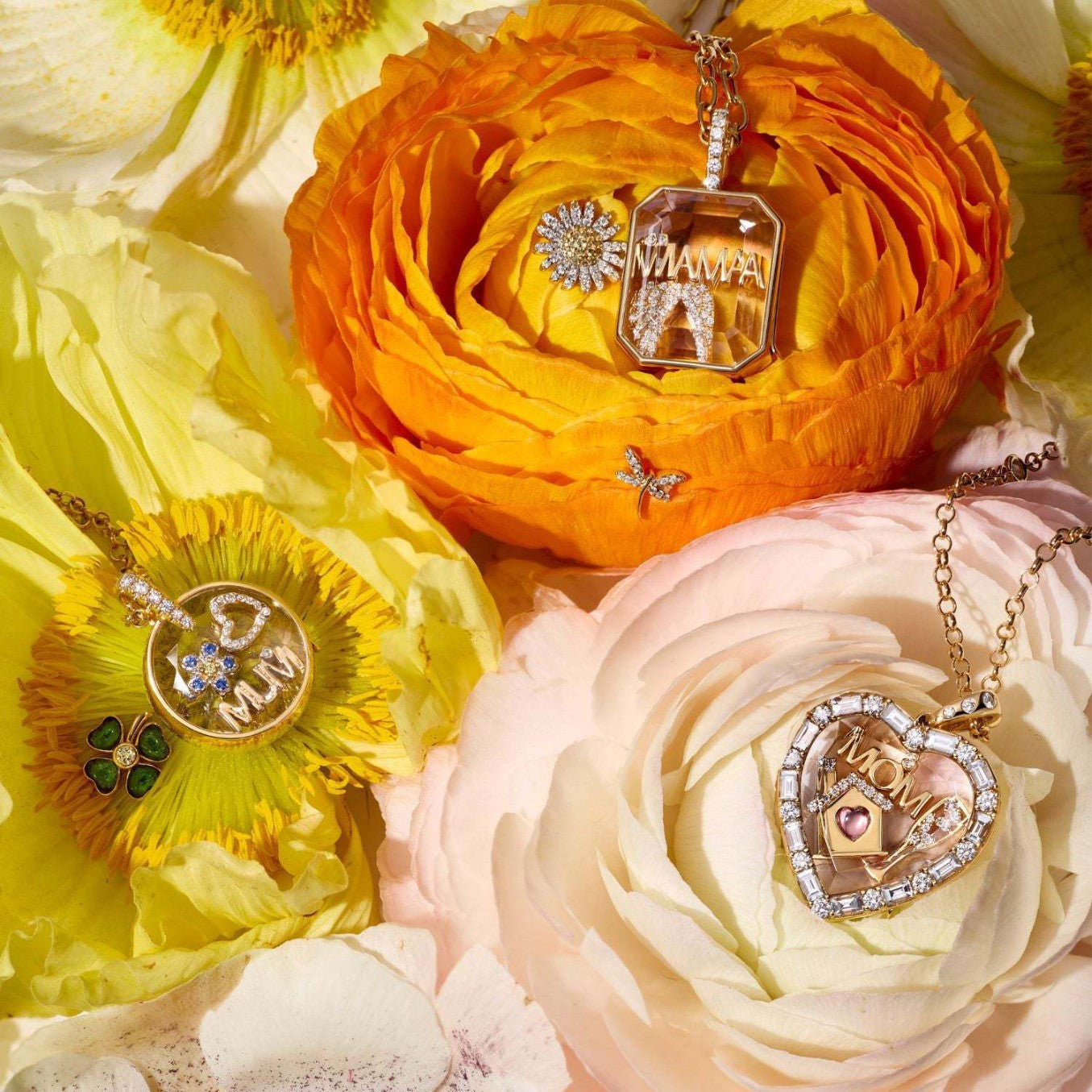 Wholesale Retro style picture box with foldable d transparent box necklace