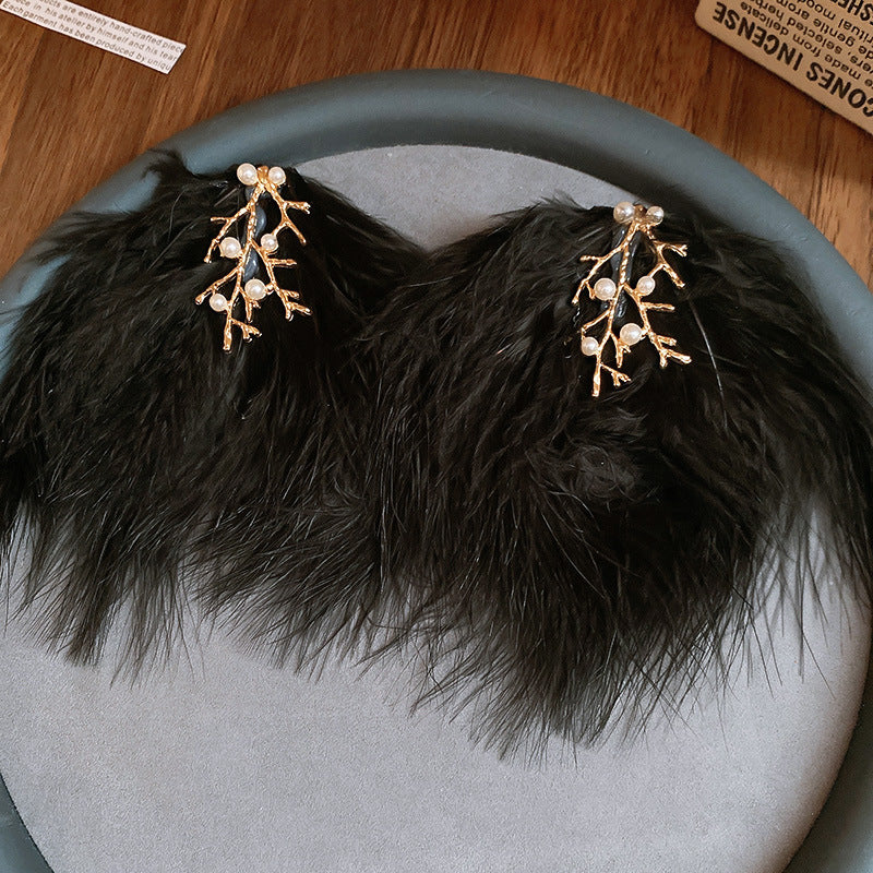 Wholesale Diamond studded bow feather tassel earrings