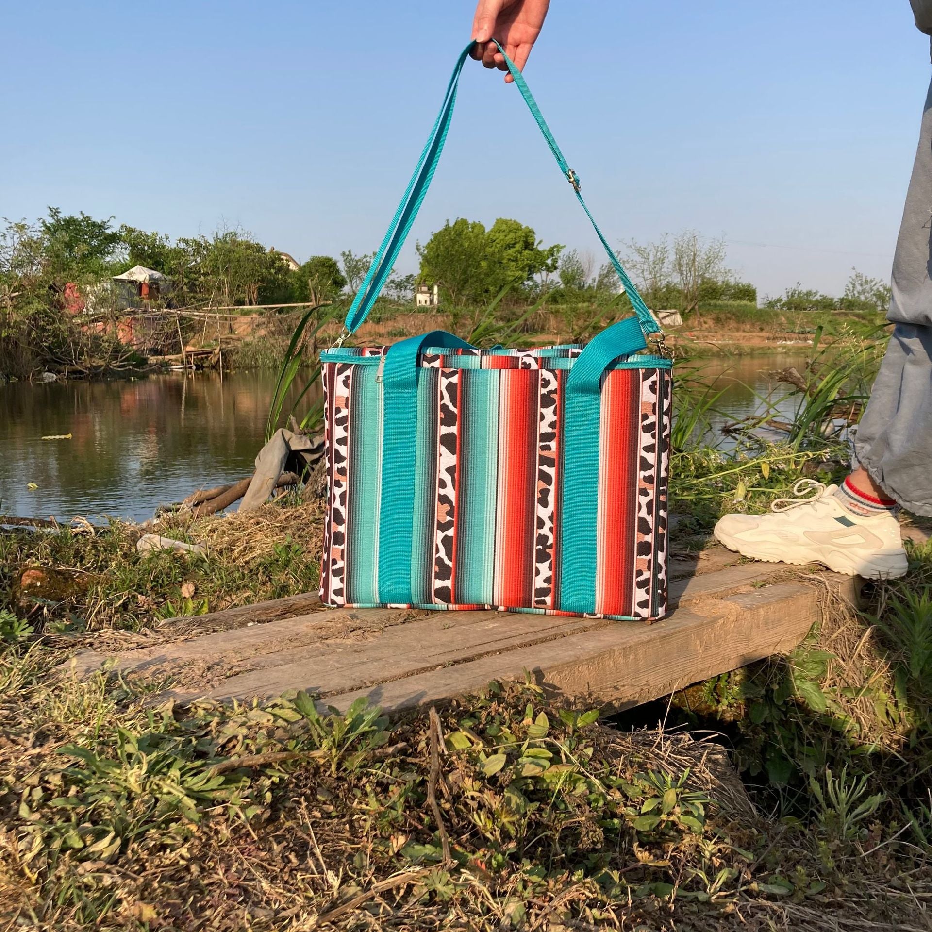 Wholesale Aztec Canvas Printed Shoulder Bag