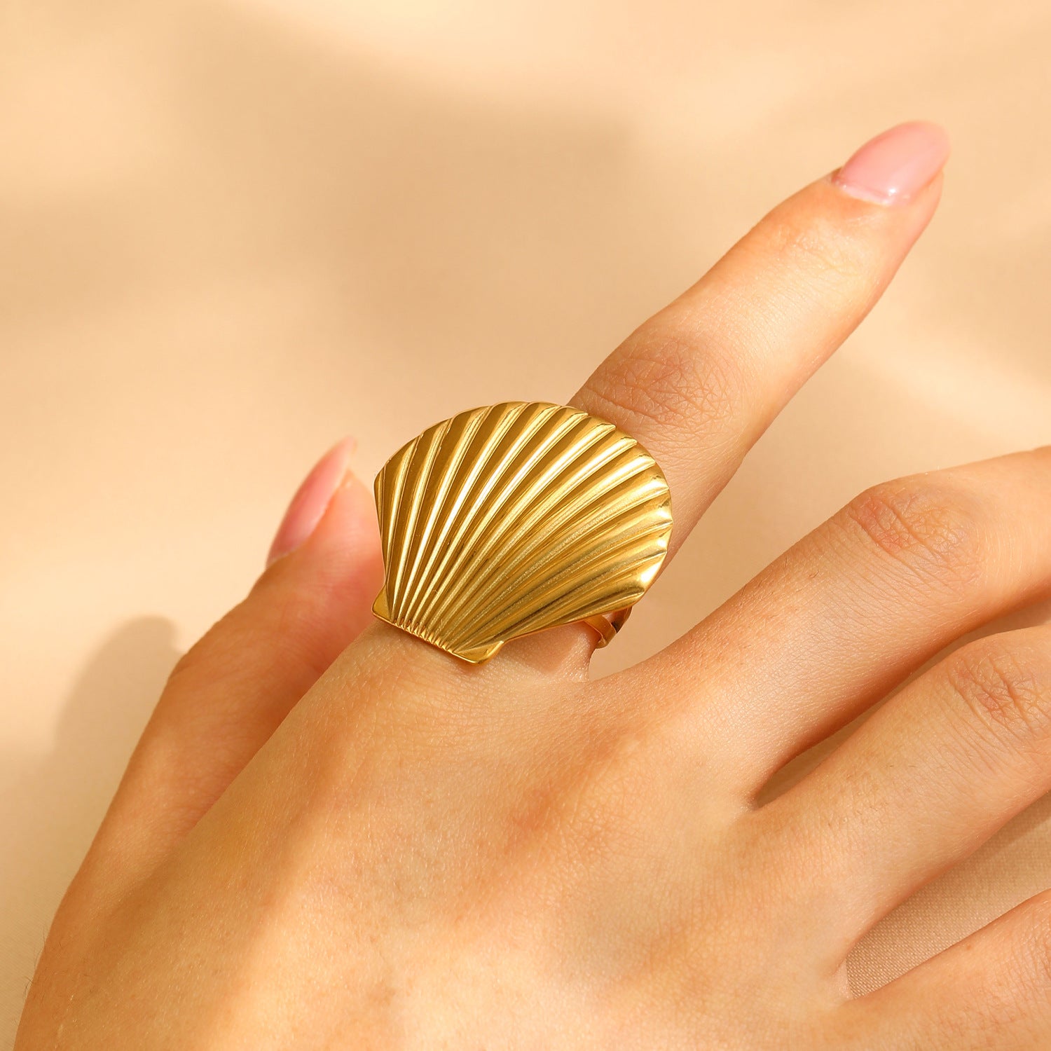Wholesale Vintage glossy texture ring