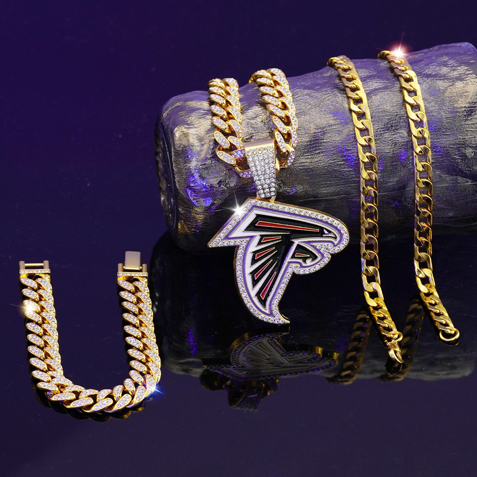 Wholesale Diamond Eagle Head Necklace Hip Hop Cuban Chain Bracelet Set