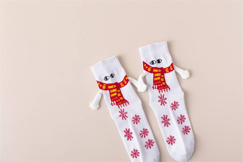 Wholesale Christmas couple warm magnetic mid-length socks
