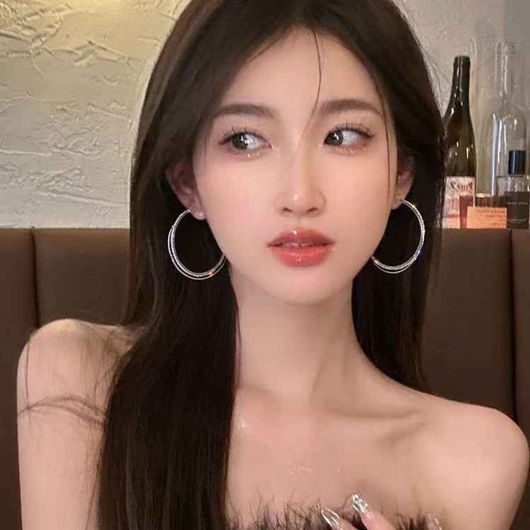 Wholesale Exaggerated large hoop earrings